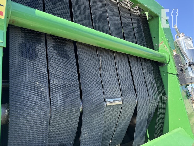 john-deere-568-image-12