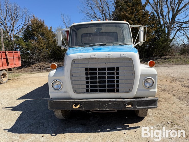 1972-ford-ln700-image-2