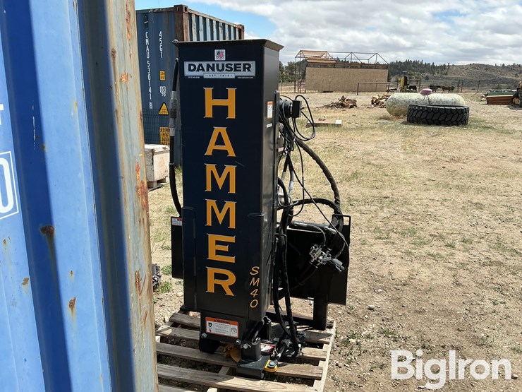 danuser-sm40-skid-steer-post-pounder-image-2