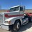1995-freightliner-fld120-image-9