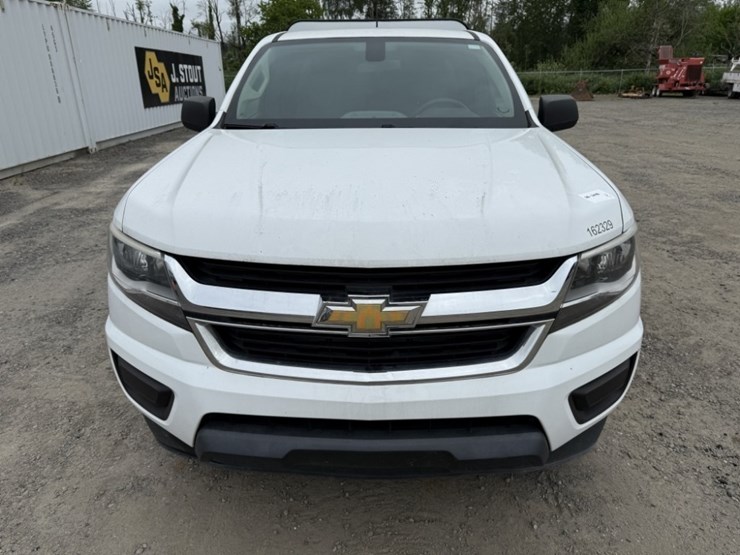 2016-chevrolet-colorado-image-8