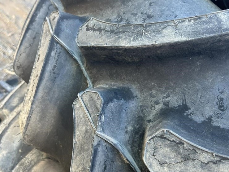 4-firestone-if380/80r38-tires-image-6