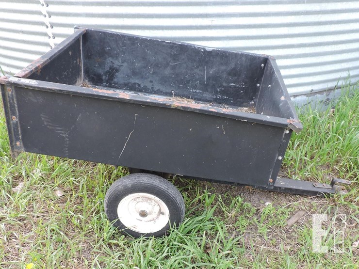 lawn-and-garden-dump-trailer-image-1