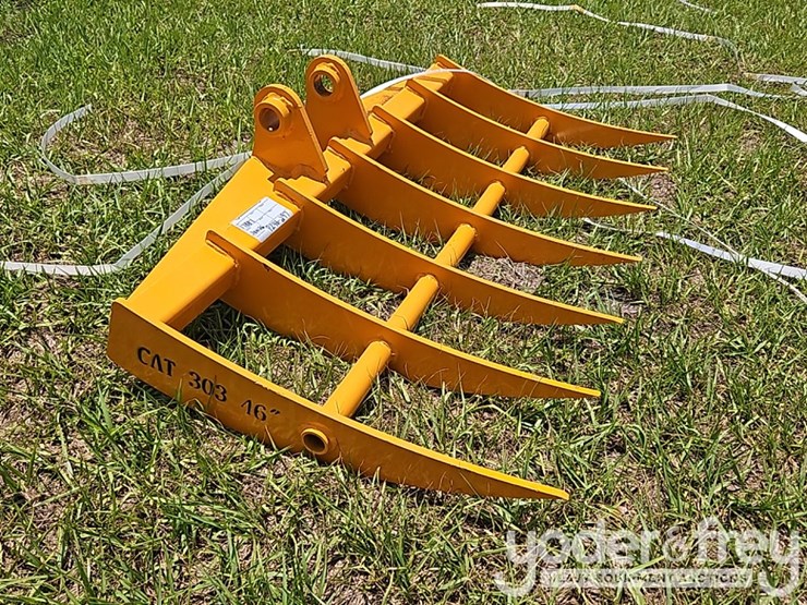 2026-caterpillar-303-image-1