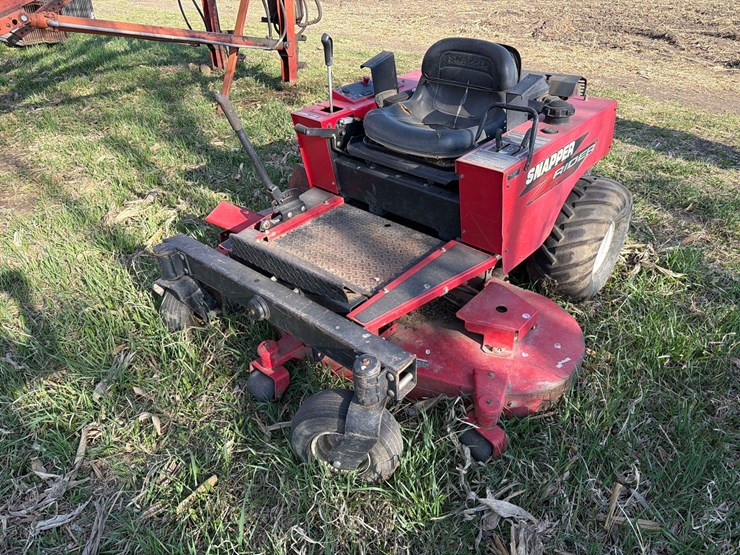 snapper-rider-mower-image-1