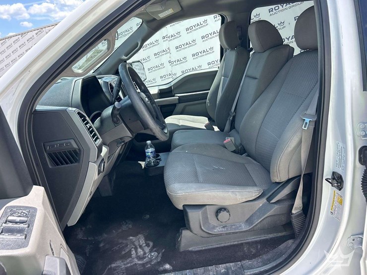 2019-ford-f150-image-12