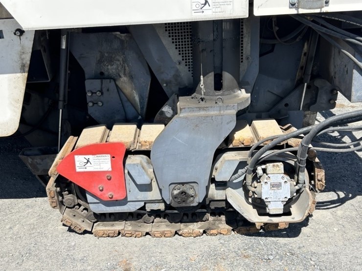 2012-wirtgen-w120fi-image-30