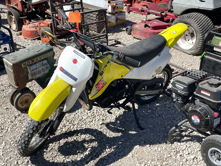 #7397-•-mini-suzuki-dirt-bike-image-1