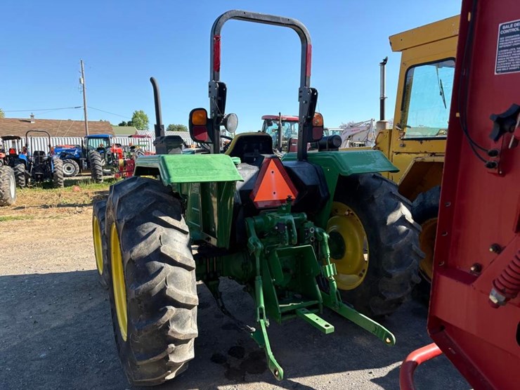 john-deere-5045e-image-10