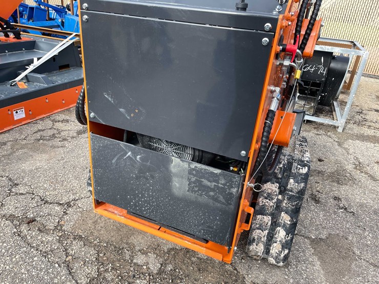 #9047-•-unused-landhonor-mini-skid-steer-(o12)-image-18