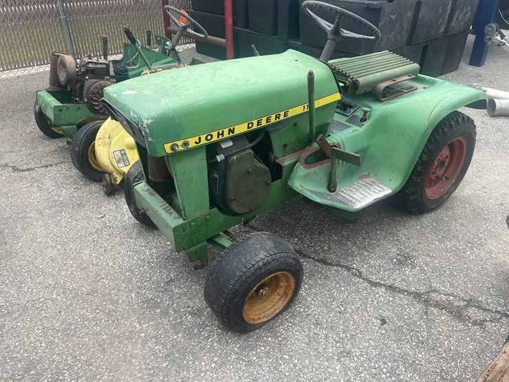 john-deere-110-image-29