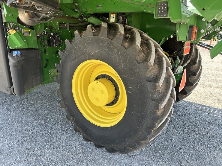 2020-john-deere-cs770-image-10