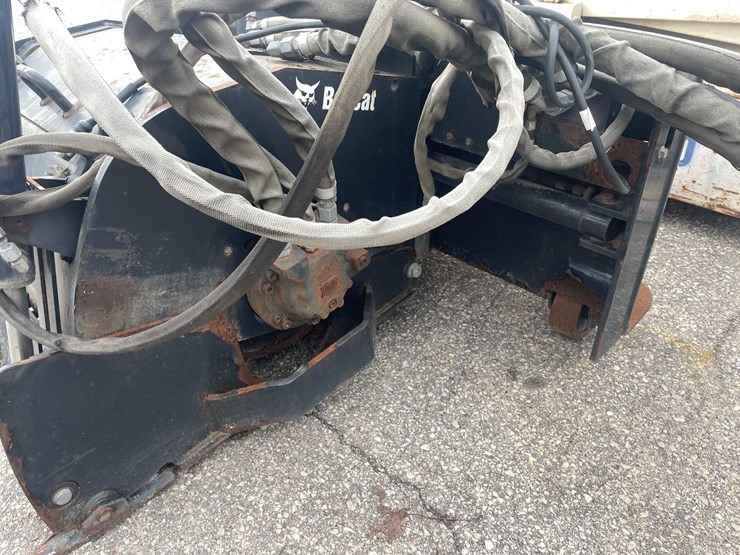 #9010-•-bobcat-asphalt-planer-(o7)-image-17