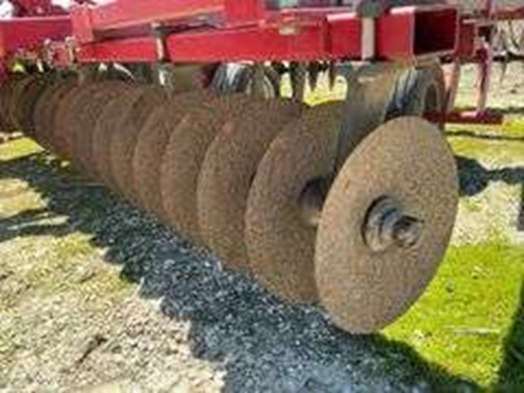 case-ih-3950-image-12