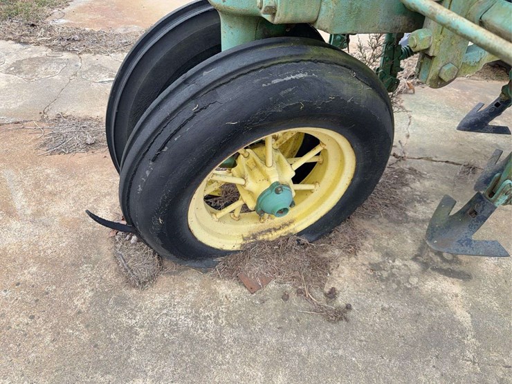 john-deere-a-image-9