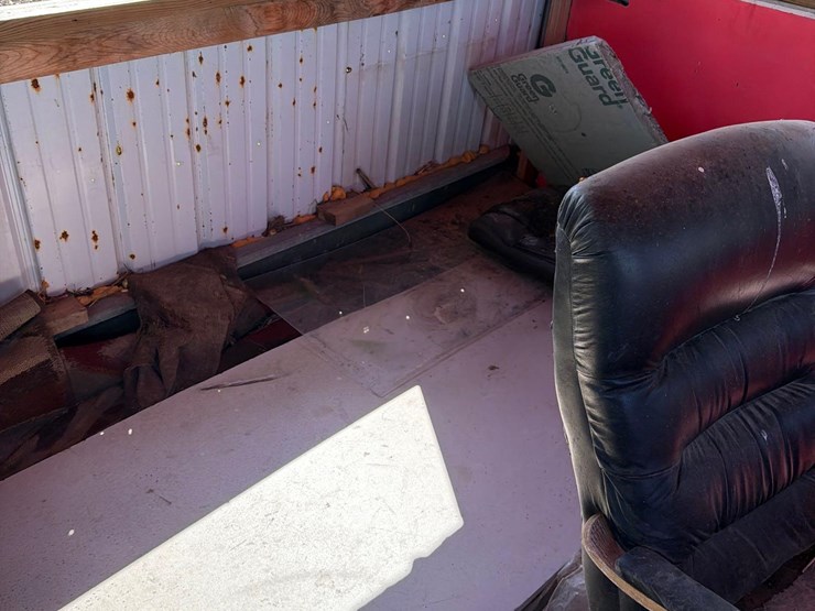 7-1/2ft-x-10ft-hunting-shack-image-23