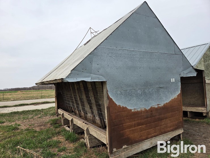 shop-built-wood-livestock-feeder-image-6