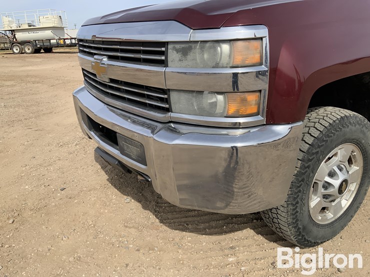 2015-chevrolet-silverado-2500-image-12
