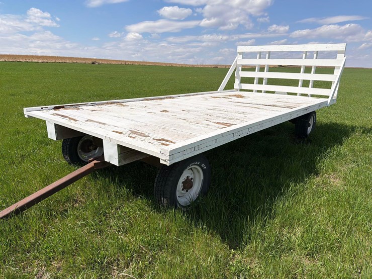 102”-x-18ft-wood-flatbed-image-1