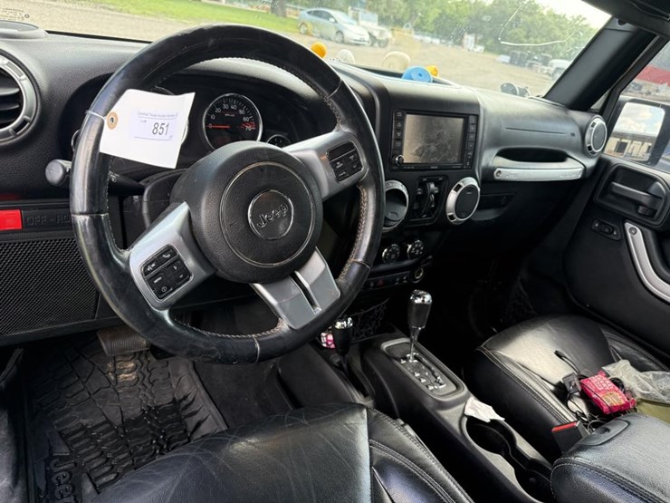 2015-jeep-wrangler-image-15