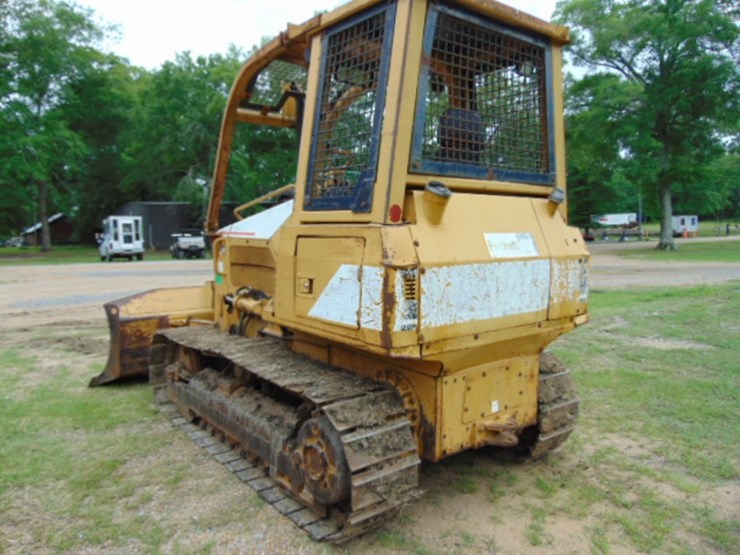 caterpillar-d3-image-5