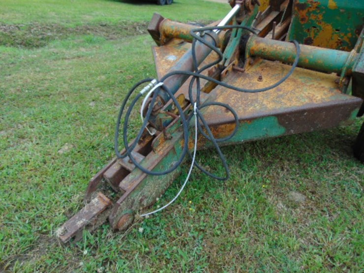 reynolds-f050-pull-type-ride-on-tree-planter-image-6