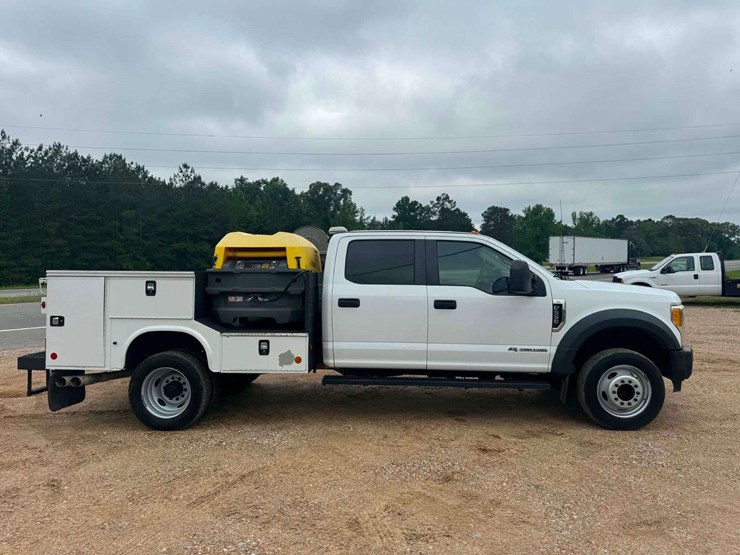 2017-ford-f550-sd-image-8
