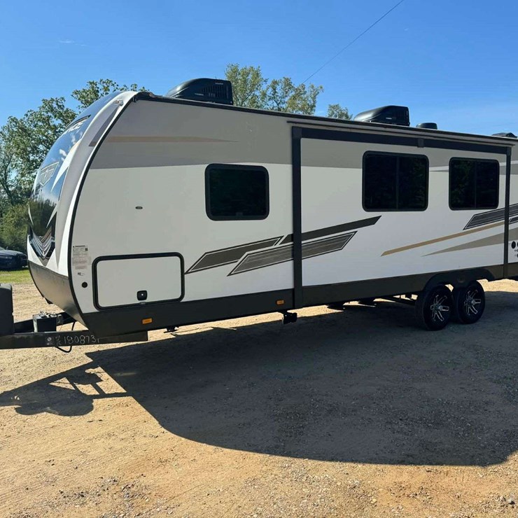 2021 Radiance 28BH Bumper Pull Camper - BUNKS