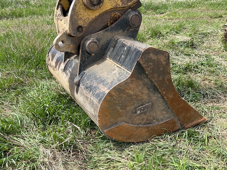 2012-caterpillar-321d-excavator-image-31