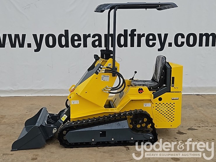 unused-2025-n480-rubber-tracked-ride-on-mini-skidsteer-loader,-canopy-3"-bucket-image-2