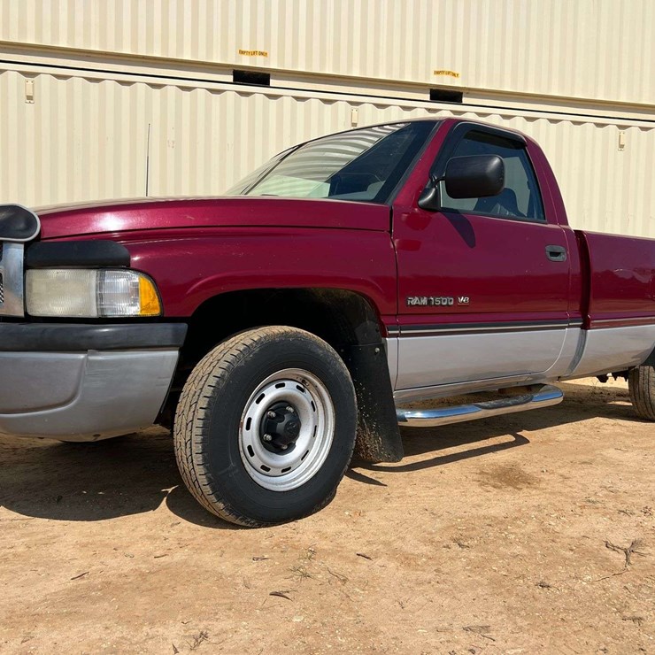 1996 DODGE RAM 1500