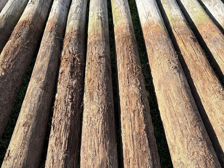 12--wood-posts-image-3
