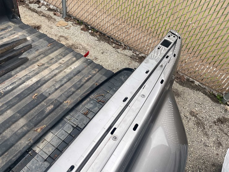 #9072-•-08-12-gmc-dually-box-(o6)-image-29
