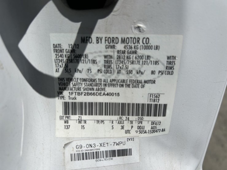 2013-ford-f250-sd-image-11