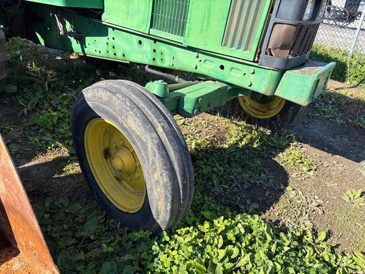 john-deere-6405-image-5