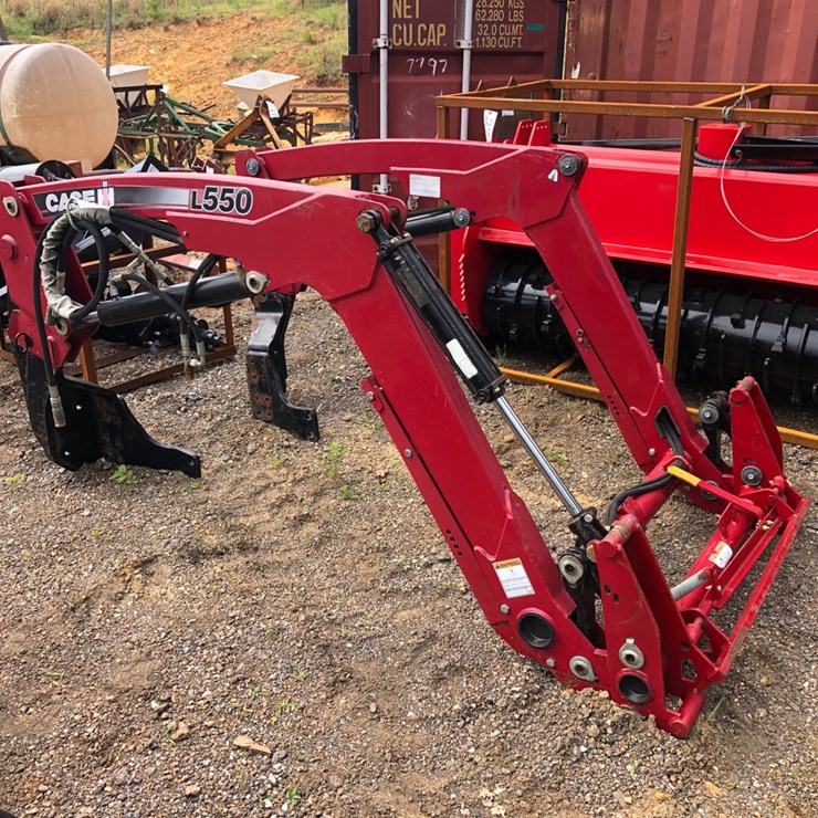 CASE IH L550