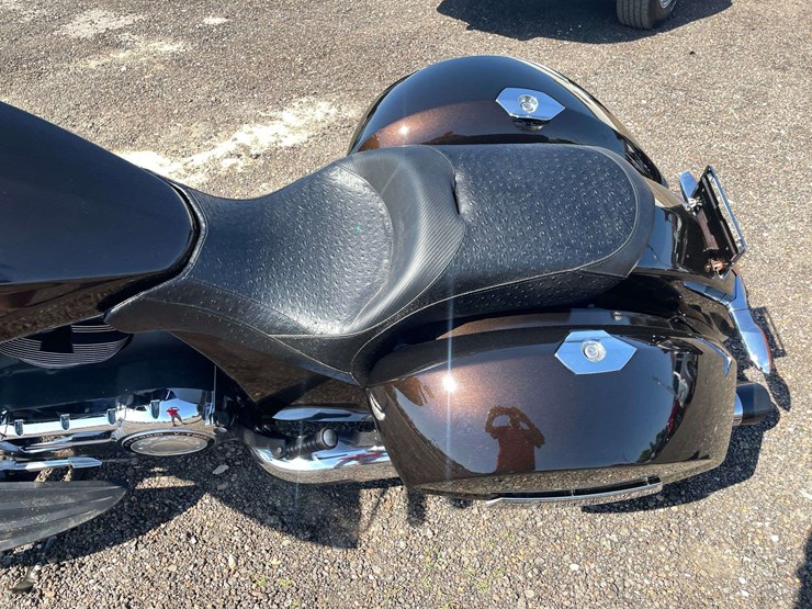 2014-polaris-victory-cross-country-motorcycle-(28,970-miles)-image-10
