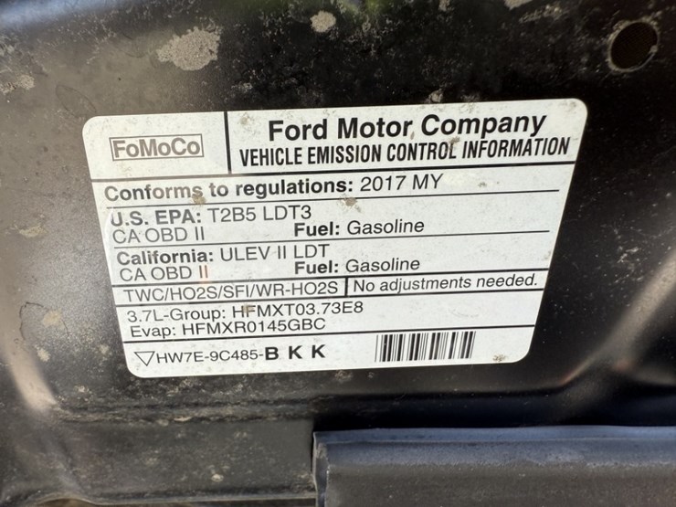 2017-ford-explorer-image-14