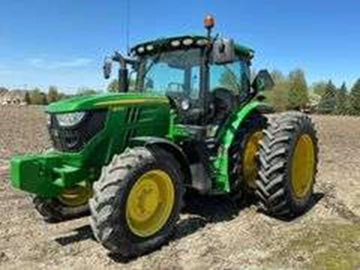 2013-jd-6125r-tractor,-mfwd,-1048-hrs.,-ivt-trans.,-3-hyd-remotes,-image-1