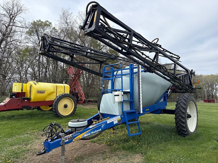 new-holland-s1070-image-1