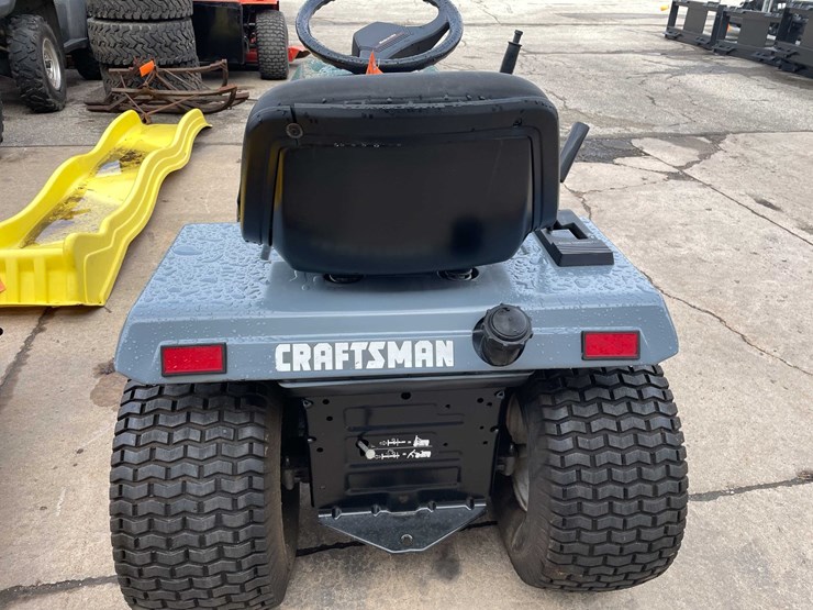 #9008-•-riding-lawn-mower-(o3)-image-5