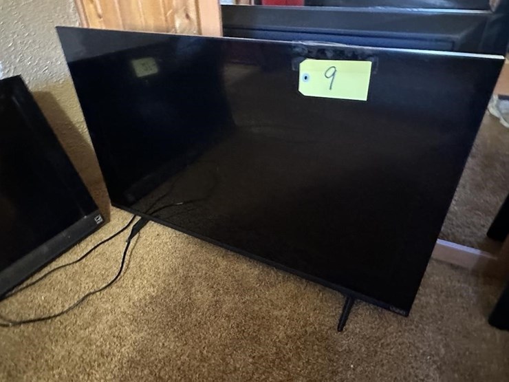 vizio-flat-screen-tv-image-3