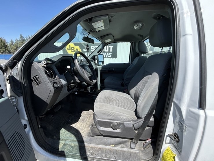 2016-ford-f350-sd-image-13