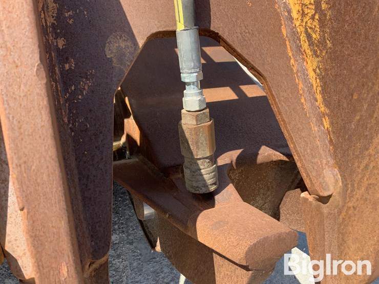 komatsu-pc220-lc-6l-image-11