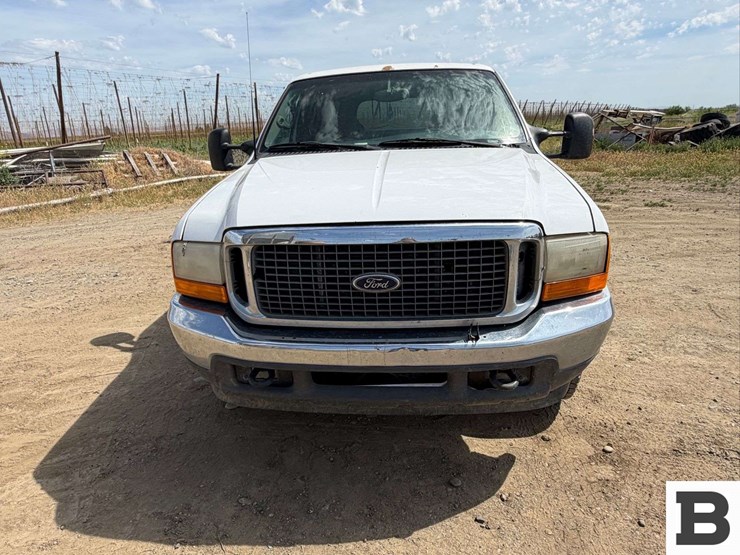 2000-ford-excursion-image-8