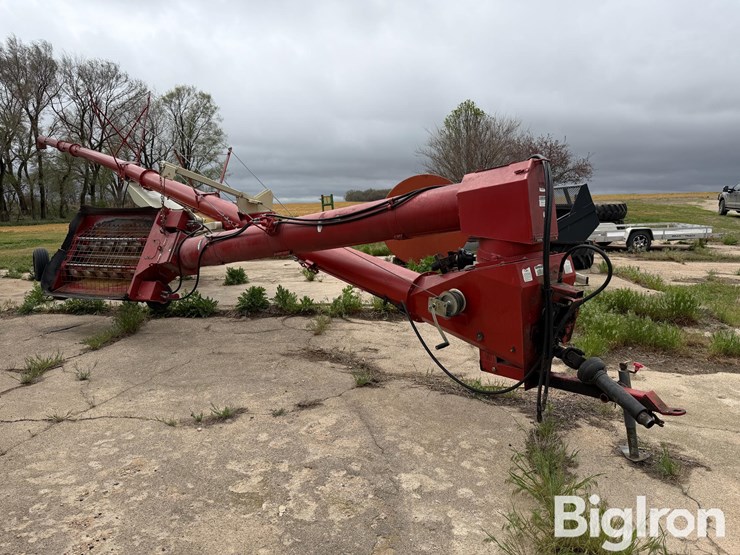 buhler-farm-king-1395-image-3