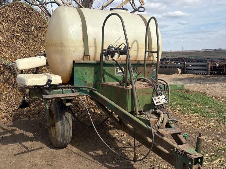 john-deere-250-image-1