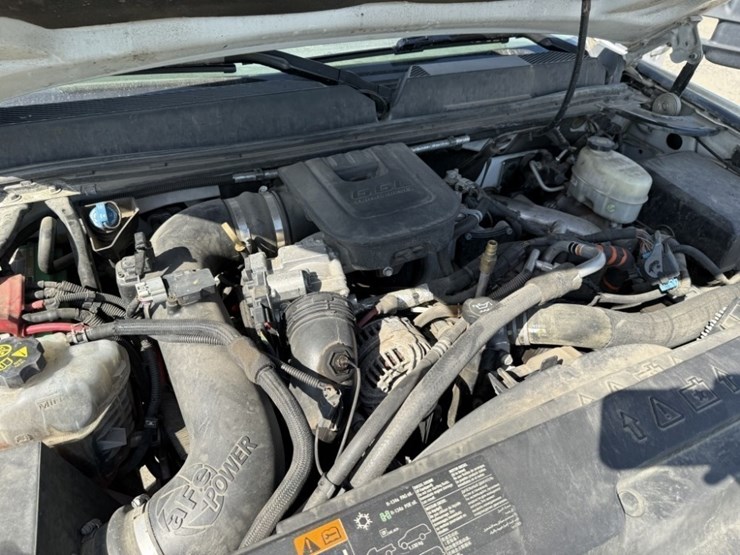 2014-gmc-sierra-3500-image-13