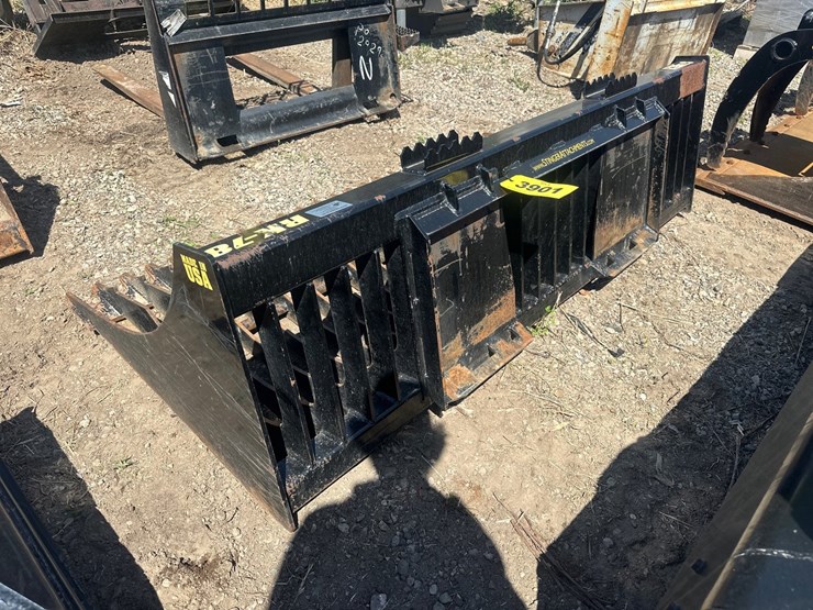 #3901-•-stinger-approx-78"-skid-steer-rock-bucket-attachment-image-3