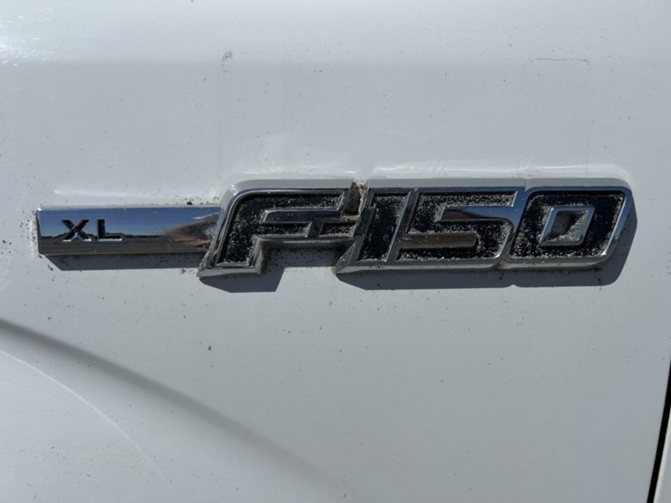 2011-ford-f150-xl-image-10